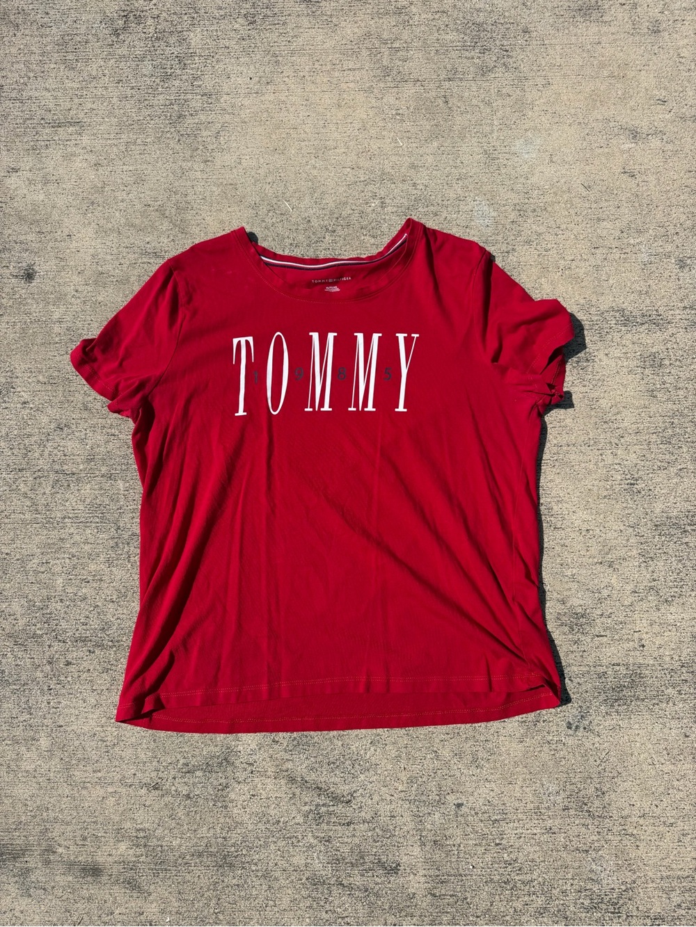 Tommy Hilfiger Red Logo Short Sleeve Tee